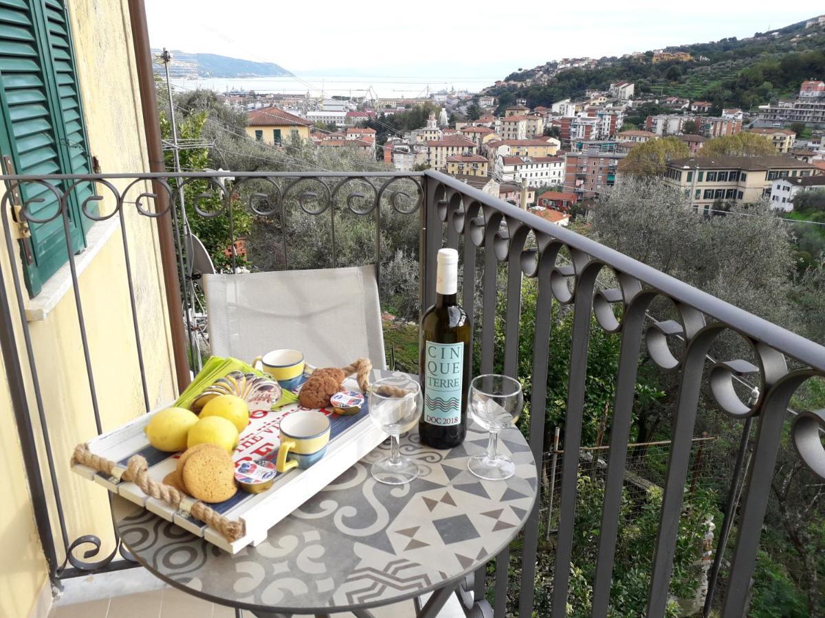 Apartamento Il Golfo E I Limoni La Spezia Exterior foto